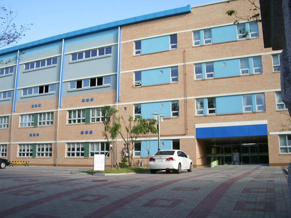 학부모 지원·학교 민원 대응, 초·중등교육법 시행령 무엇이 달라지나