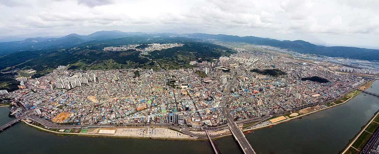 울산 중구 일대 전경(자료사진) ⓒ울산광역시 중구청 (공공누리 제1유형, 위키미디어 공용)
